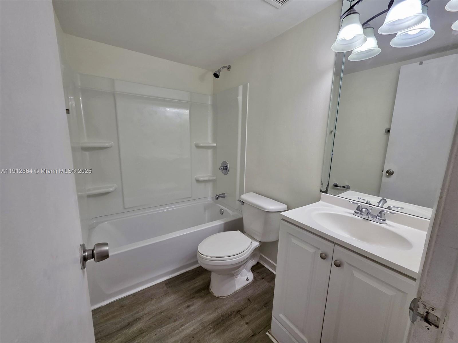 FLAMINGO COURT CONDO - Residential