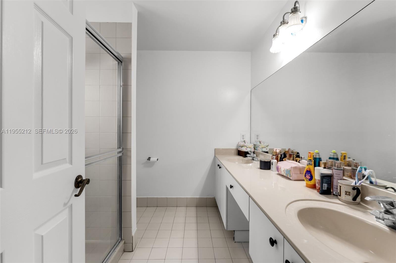 LAGO MAR 1ST ADDN - Residential