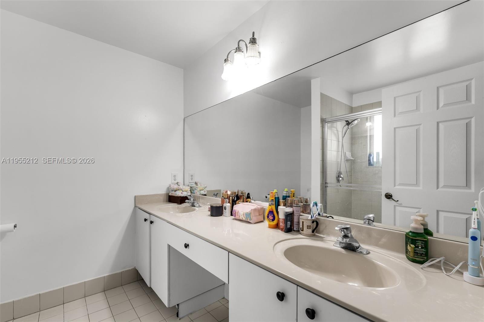 LAGO MAR 1ST ADDN - Residential