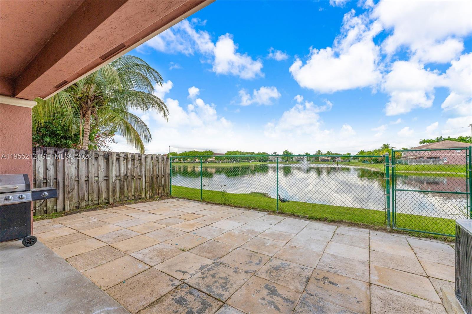 LAGO MAR 1ST ADDN - Residential