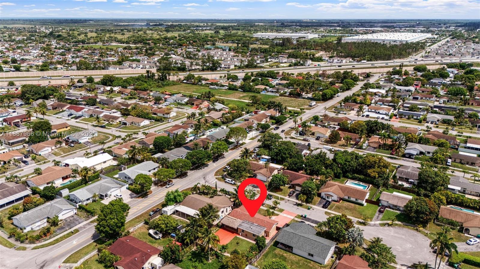 MEADOW WOOD MANOR SEC 7 - Residential