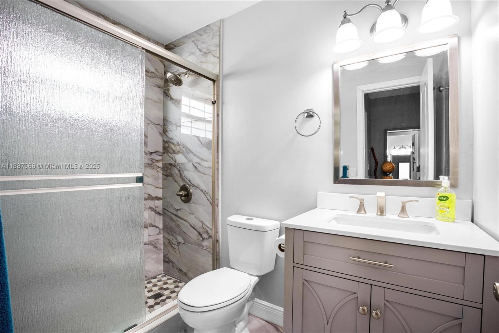 MEADOW WOOD MANOR SEC 7 - Residential