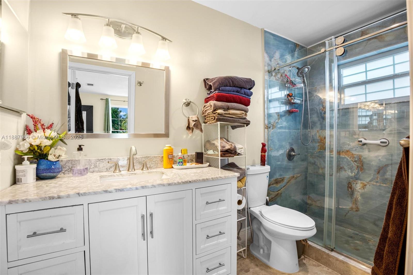 MEADOW WOOD MANOR SEC 7 - Residential