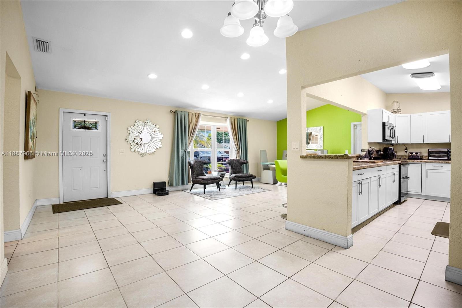 MEADOW WOOD MANOR SEC 7 - Residential