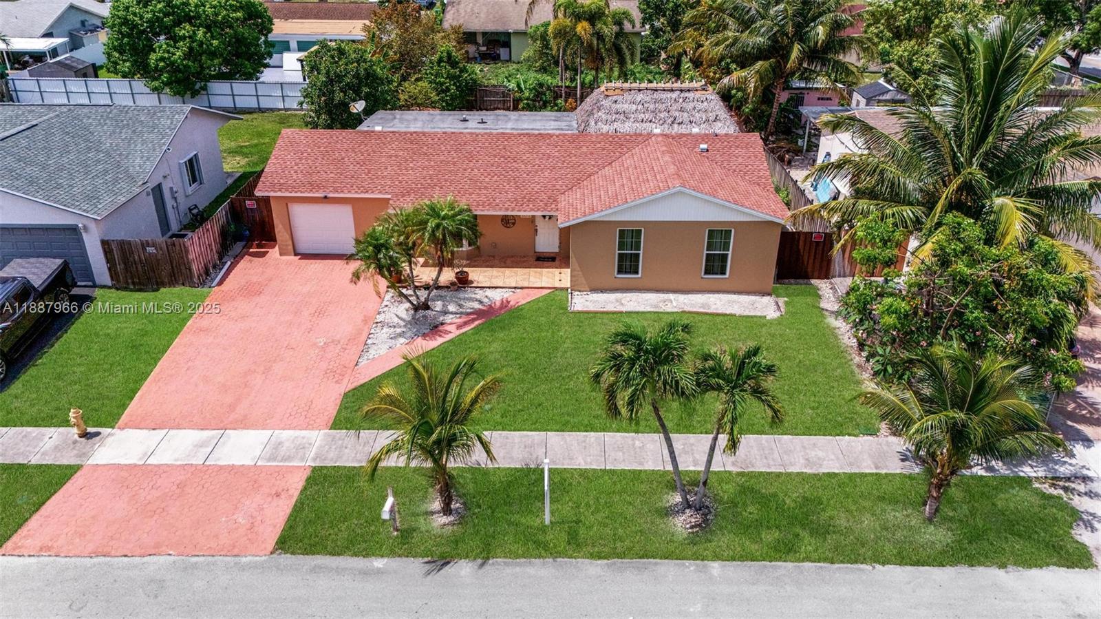 MEADOW WOOD MANOR SEC 7 - Residential