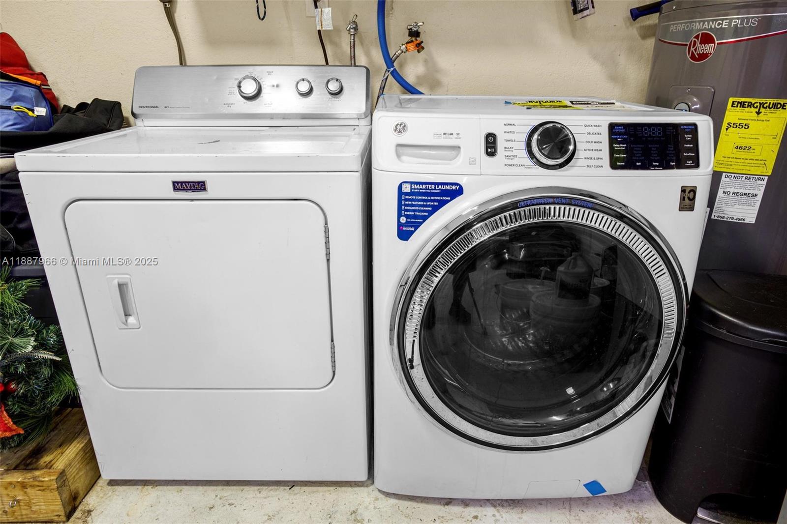 MEADOW WOOD MANOR SEC 7 - Residential