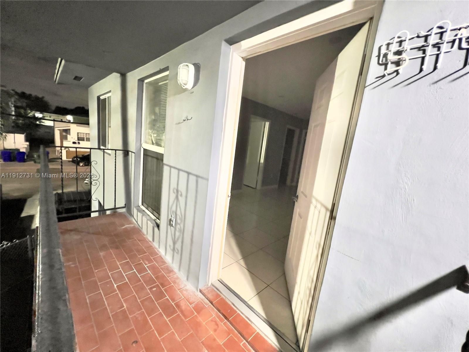 LAWRENCE ESTATE EAST ADDN - Residential Lease