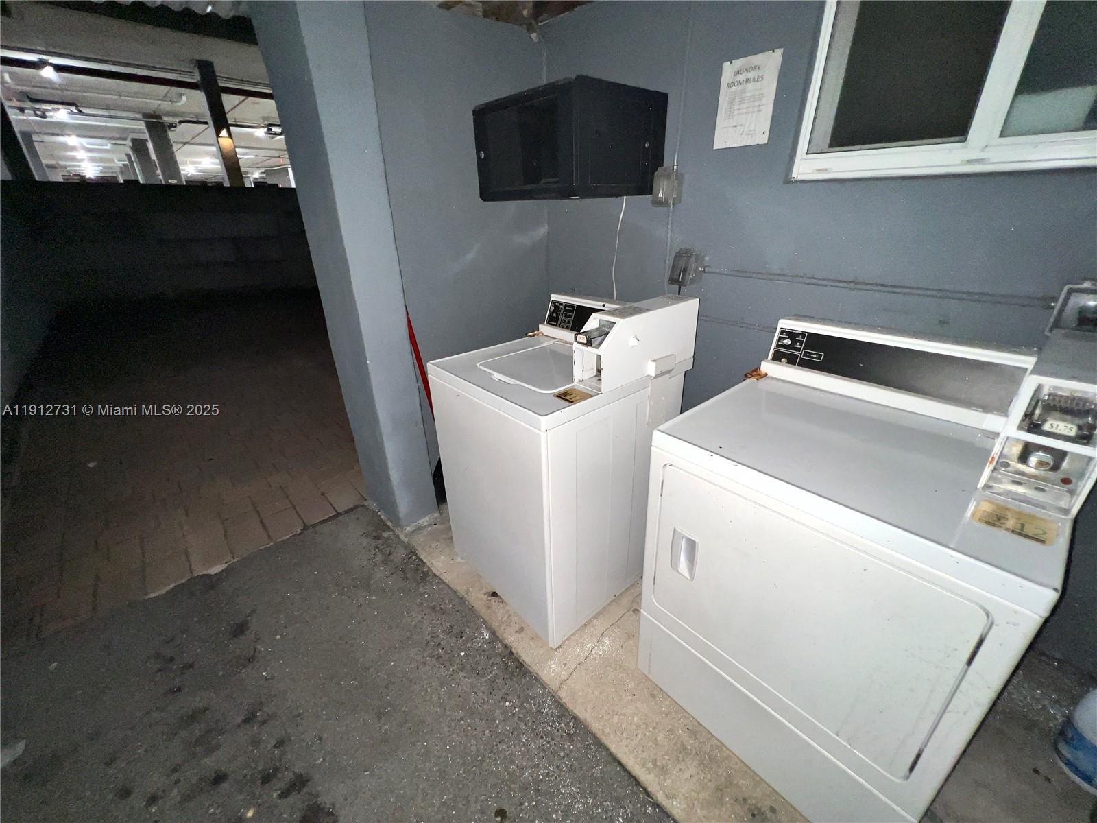 LAWRENCE ESTATE EAST ADDN - Residential Lease