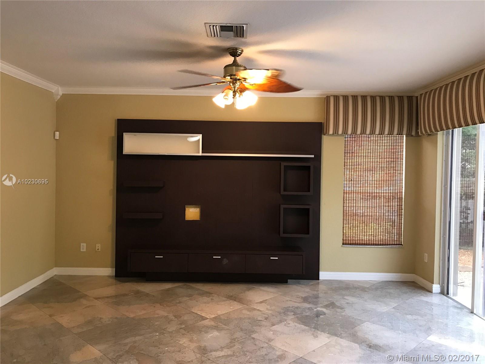 NORTH 29 ASSOC - Residential Lease