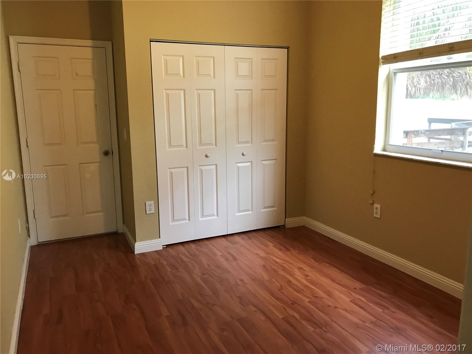 NORTH 29 ASSOC - Residential Lease