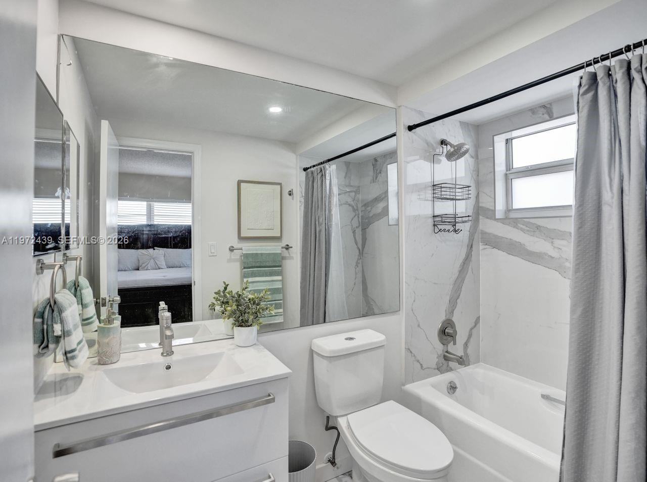 LEISURE TOWERS CONDO - Residential