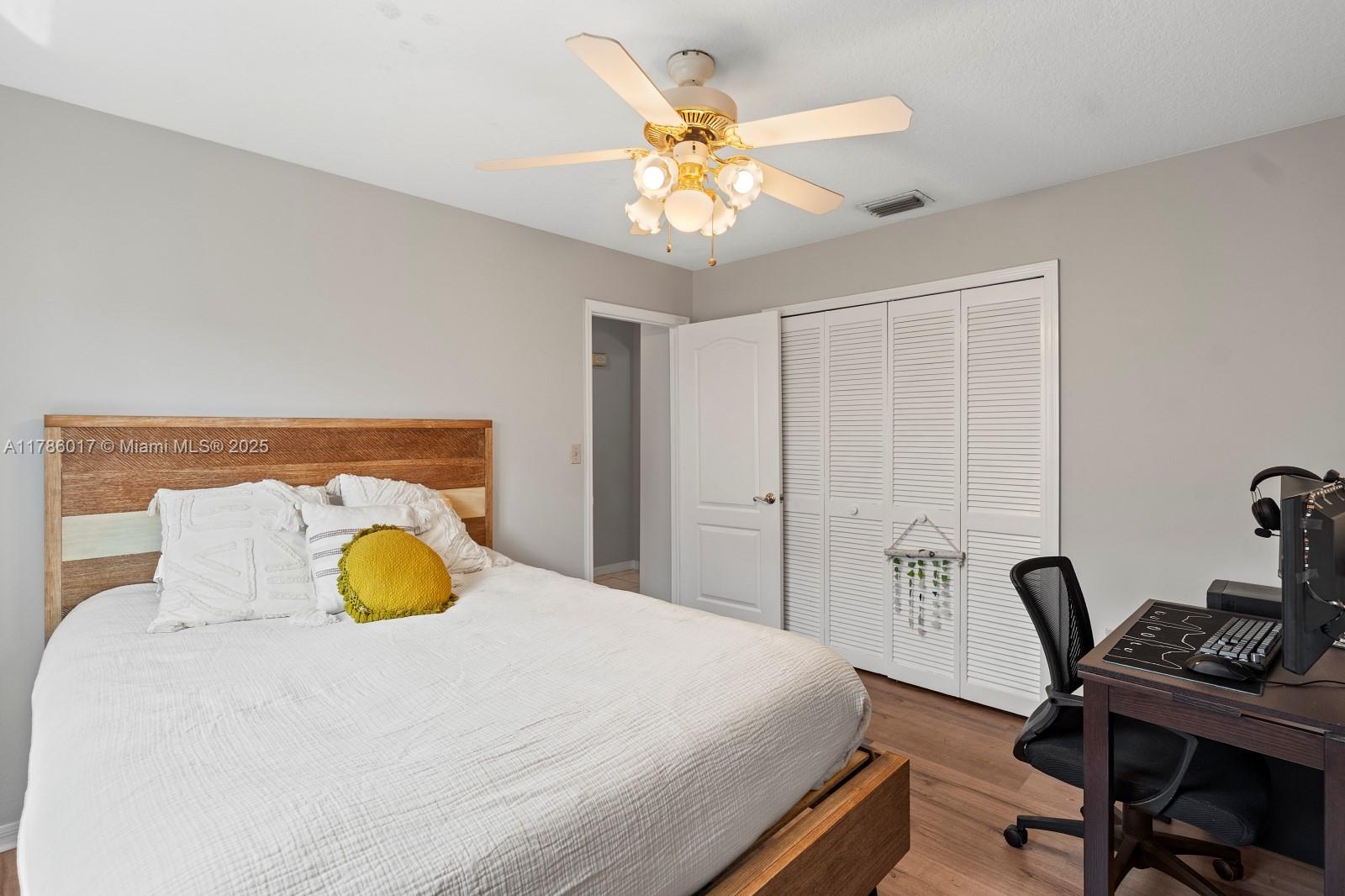 RICHMOND HOMES 1ST ADDN - Residential