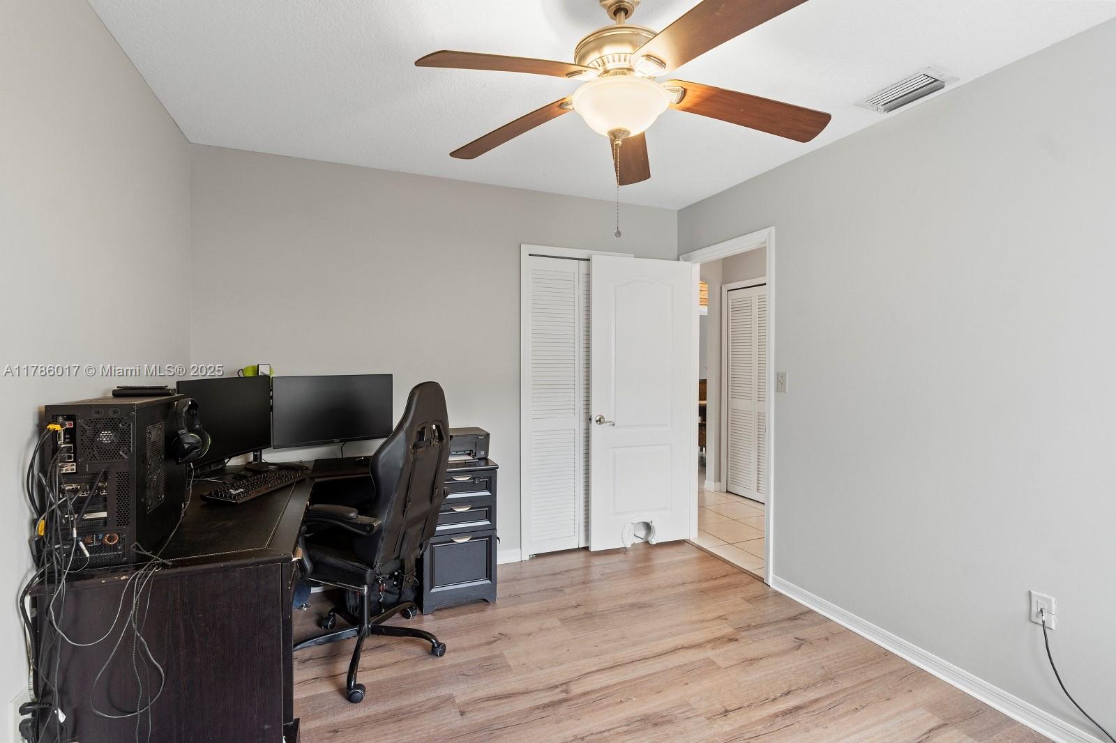 RICHMOND HOMES 1ST ADDN - Residential