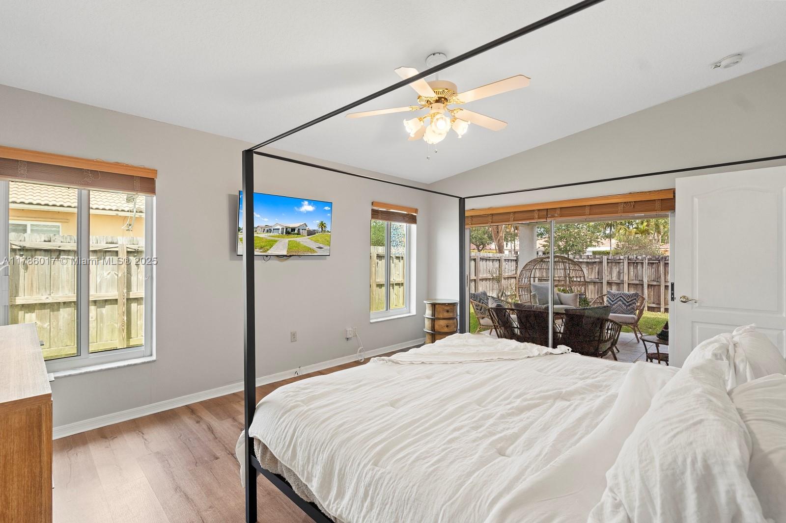 RICHMOND HOMES 1ST ADDN - Residential