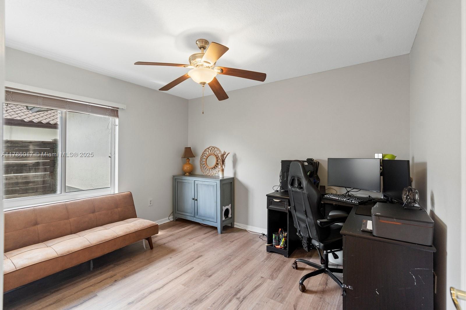 RICHMOND HOMES 1ST ADDN - Residential