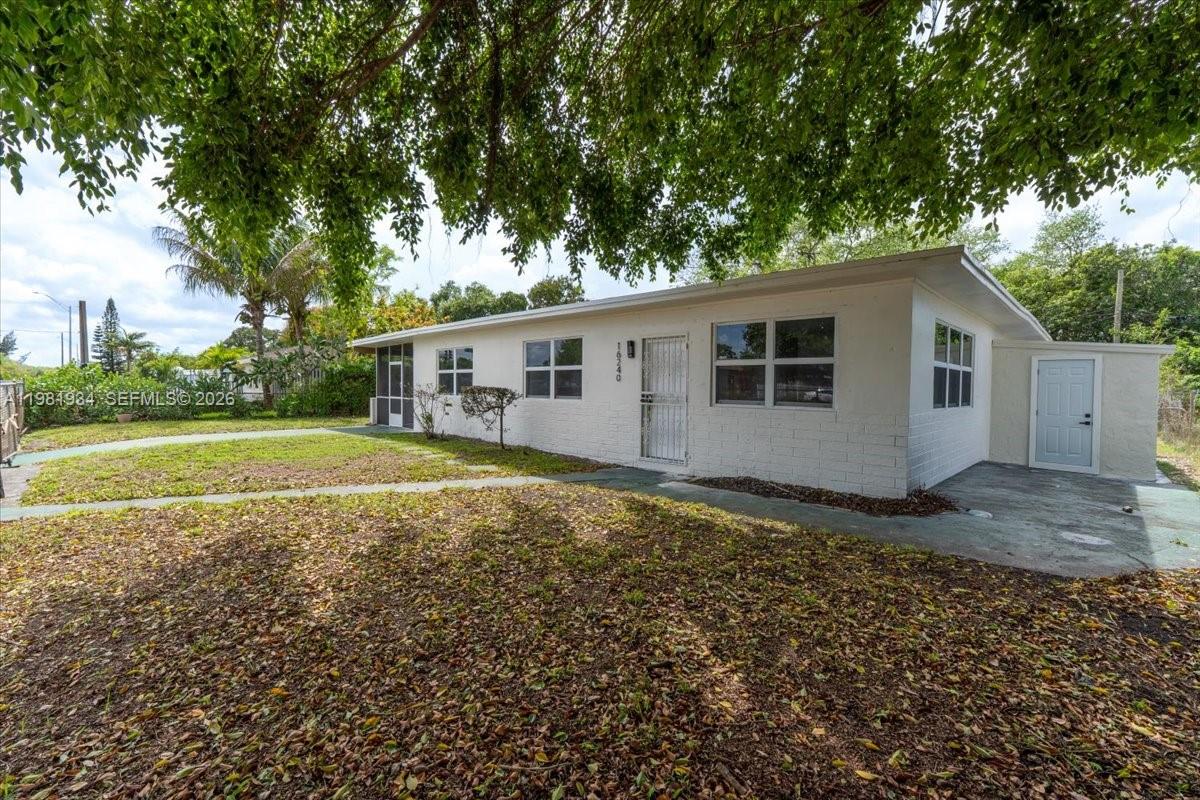 BUNCHE PARK - Residential