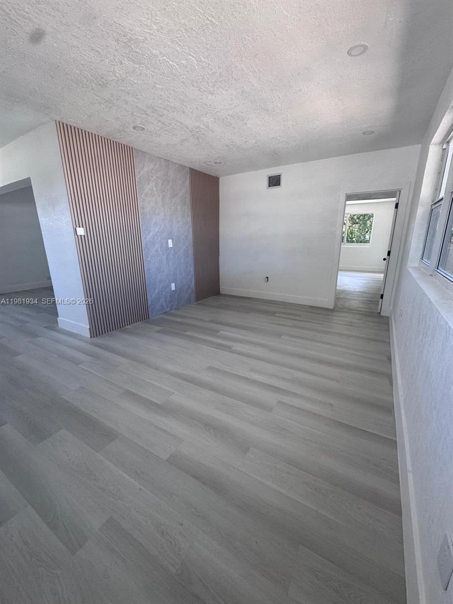 BUNCHE PARK - Residential