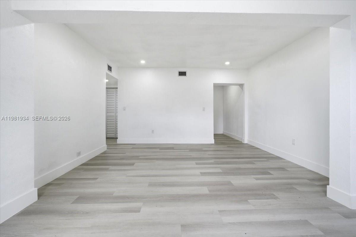 BUNCHE PARK - Residential