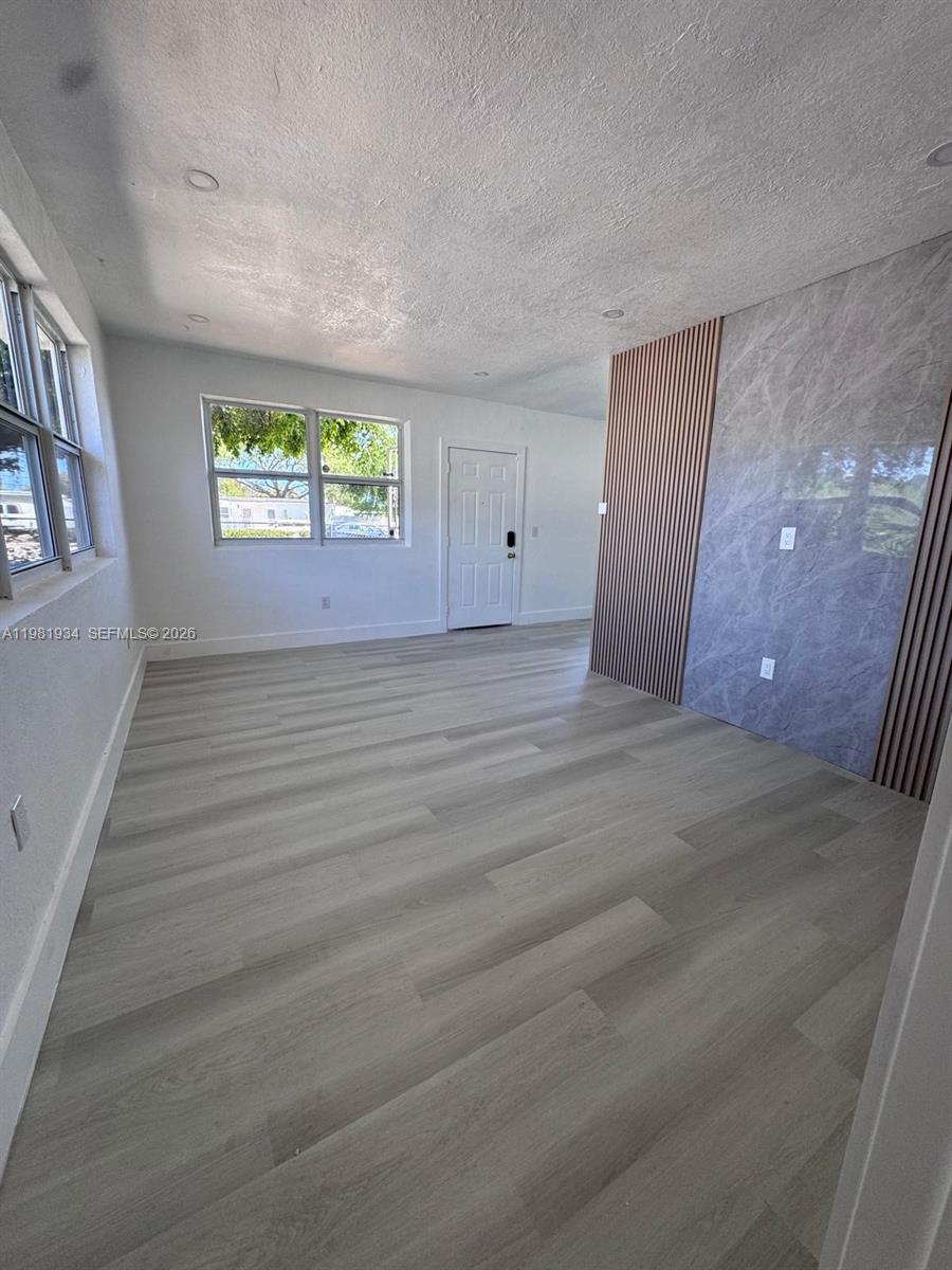 BUNCHE PARK - Residential