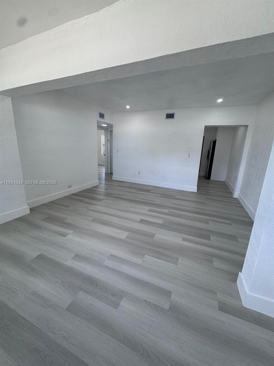 BUNCHE PARK - Residential