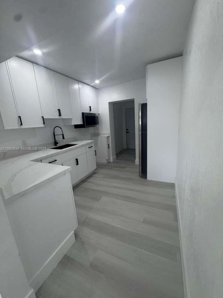 BUNCHE PARK - Residential