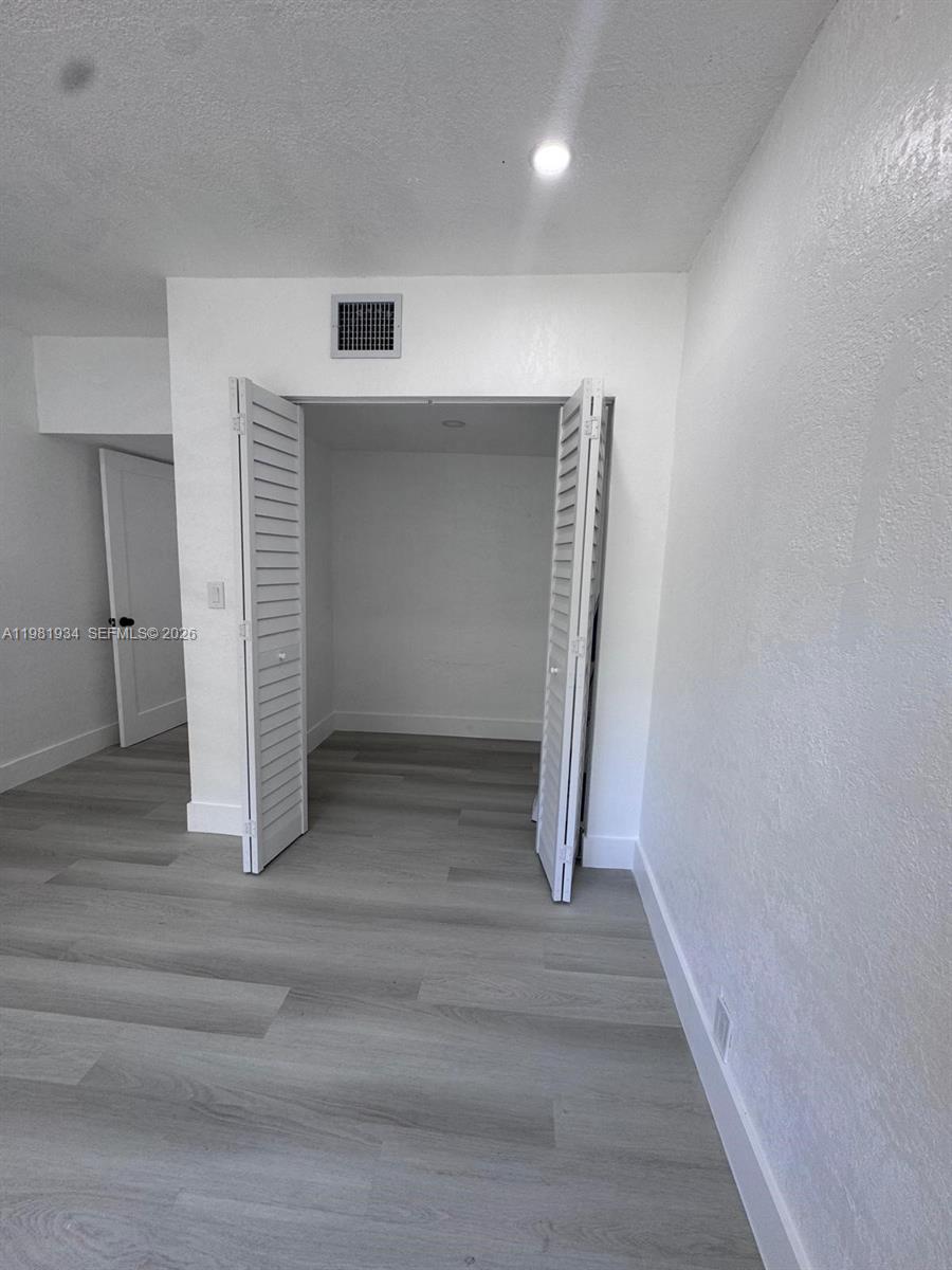 BUNCHE PARK - Residential