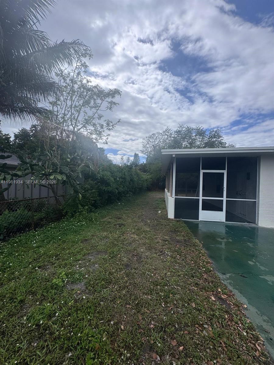 BUNCHE PARK - Residential