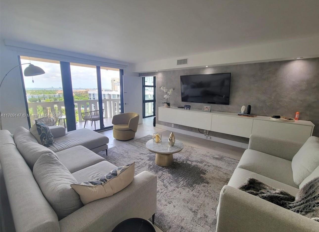 1111 Crandon Blvd A1105, Key Biscayne, Miami-Dade County, Florida - 2 Bedrooms  
2 Bathrooms - 
