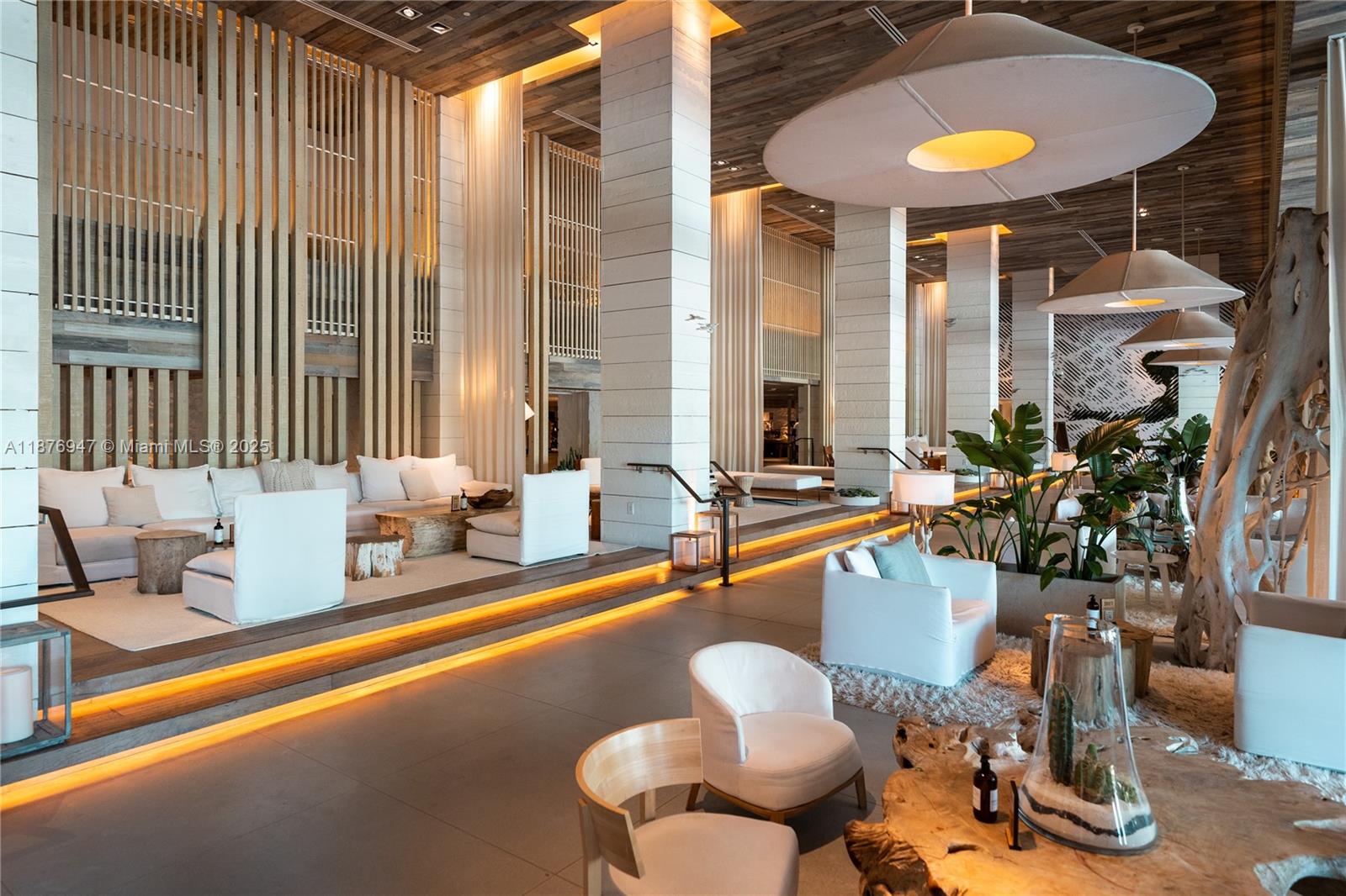 RONEY PALACE CONDO - Residential