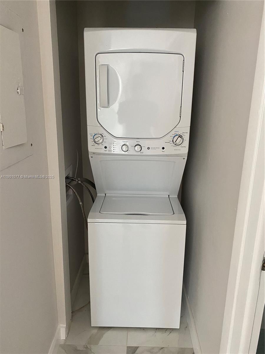 BELLA GRAND CONDO - Residential