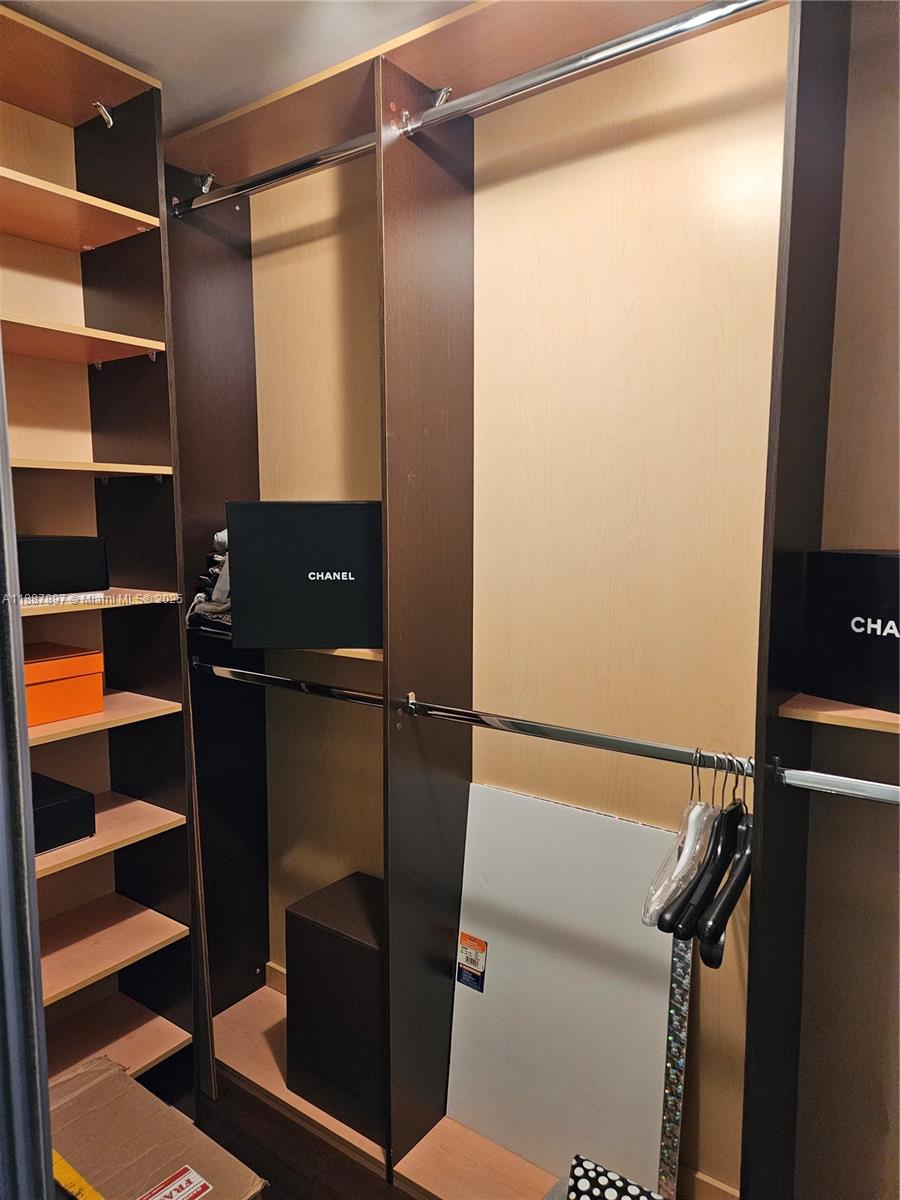 THE PENINSULA CONDO - Residential