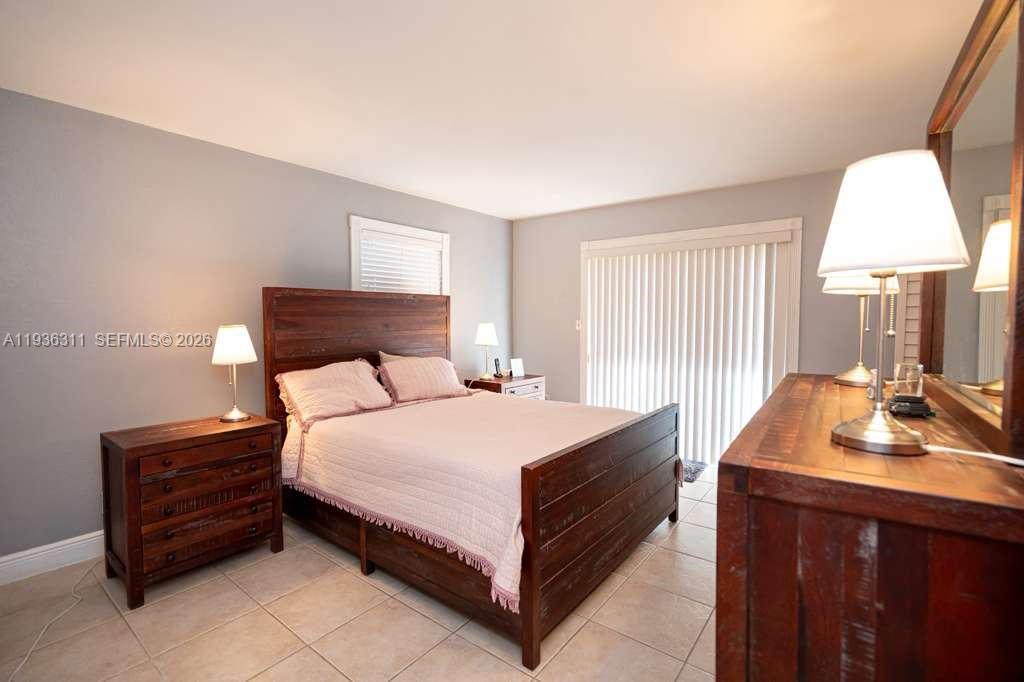 COURTYARDS AT KENDALL CON - Residential