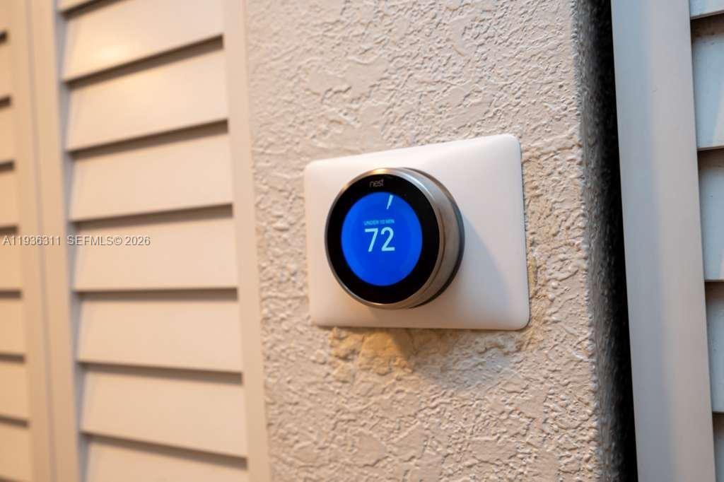 COURTYARDS AT KENDALL CON - Residential