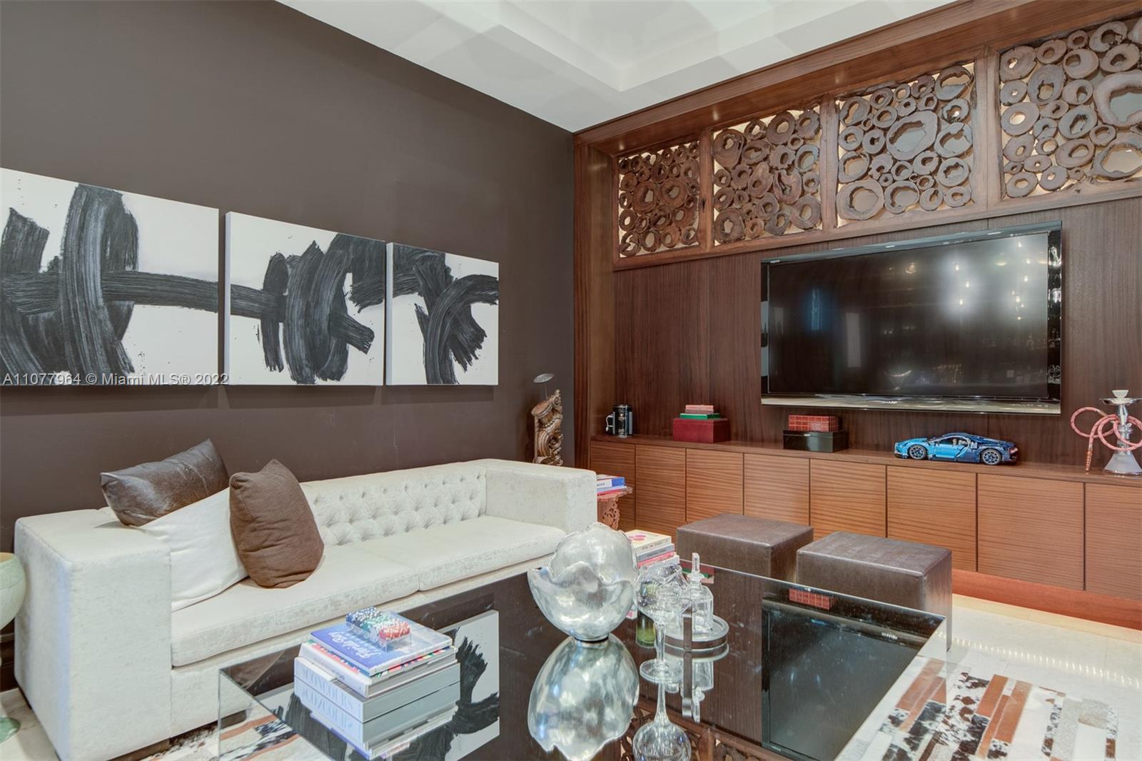 ROLLINGWOOD ESTATES - Residential