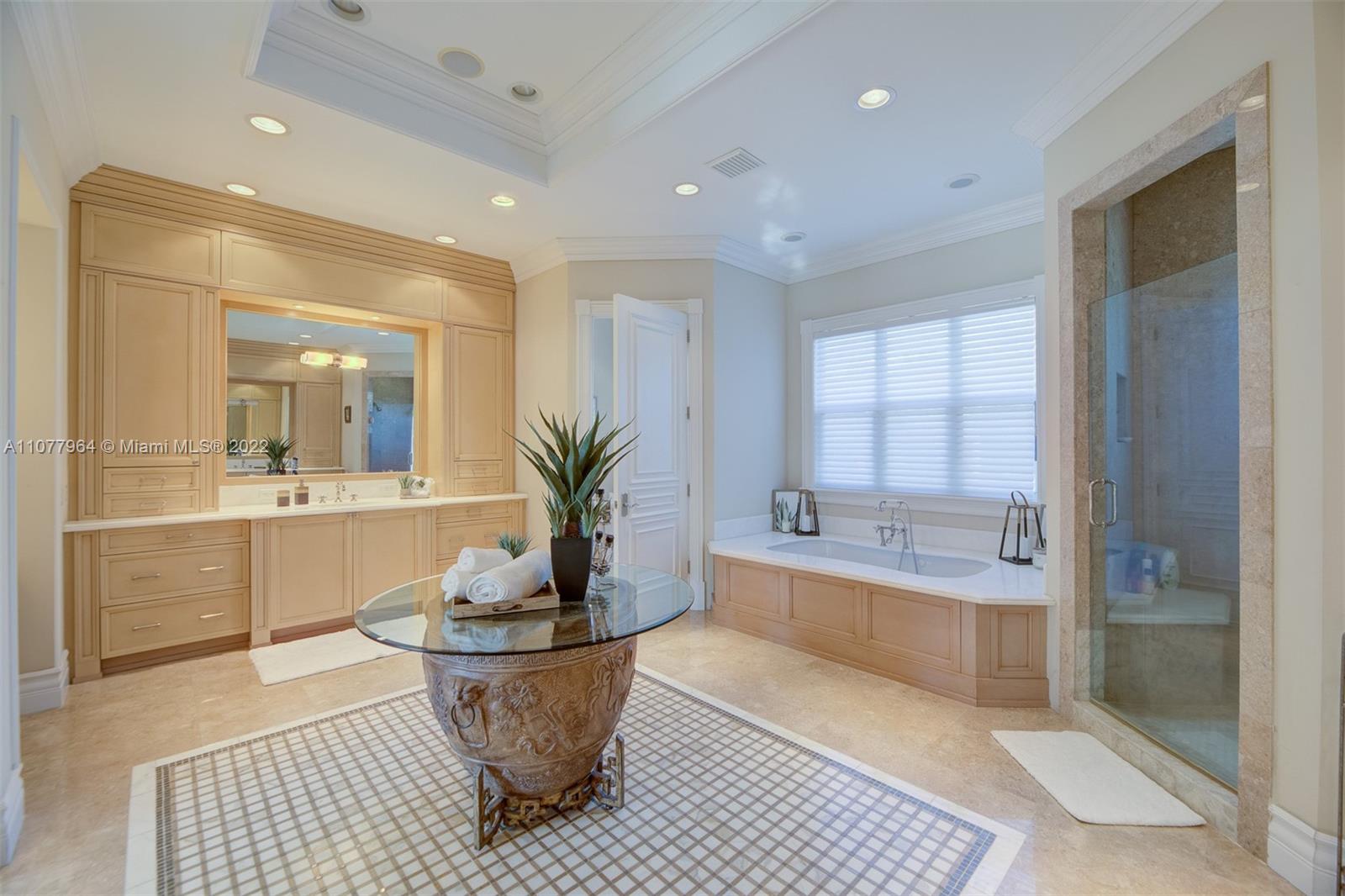 ROLLINGWOOD ESTATES - Residential