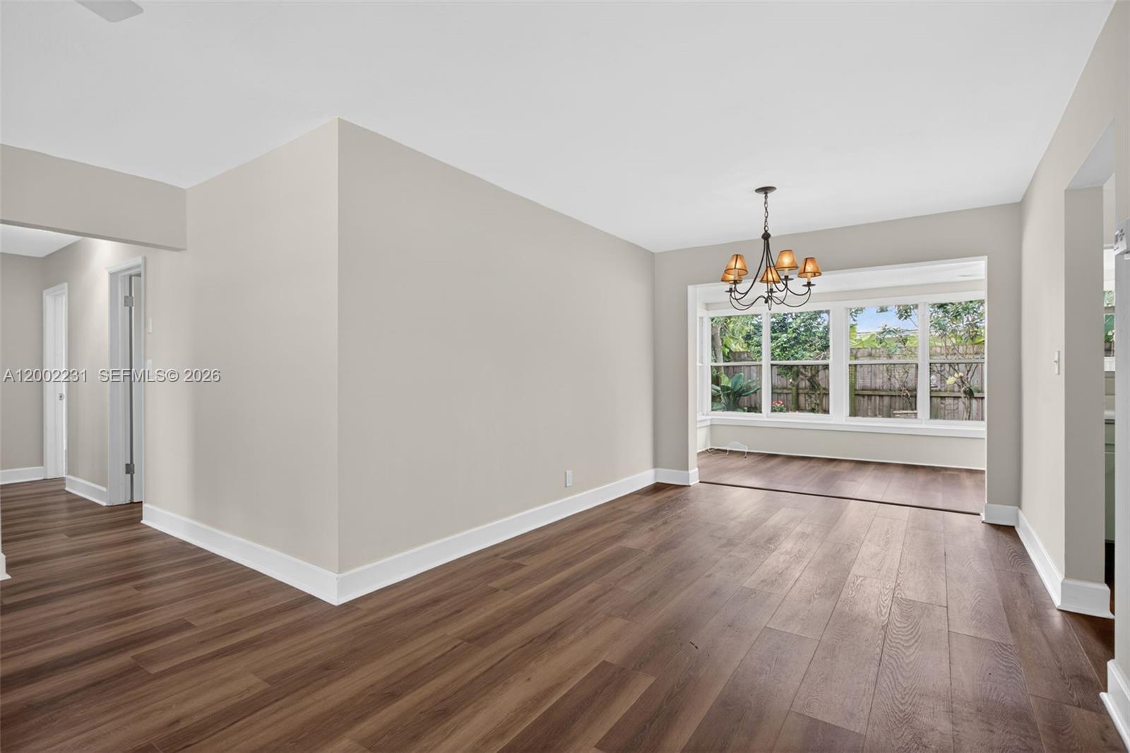 MEADOWBROOK - Residential