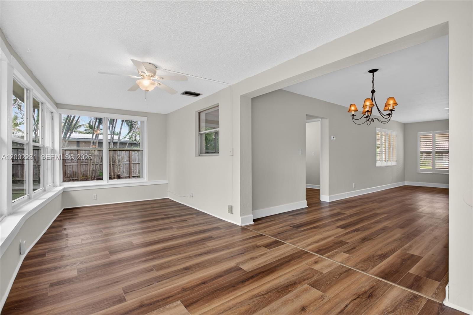 MEADOWBROOK - Residential