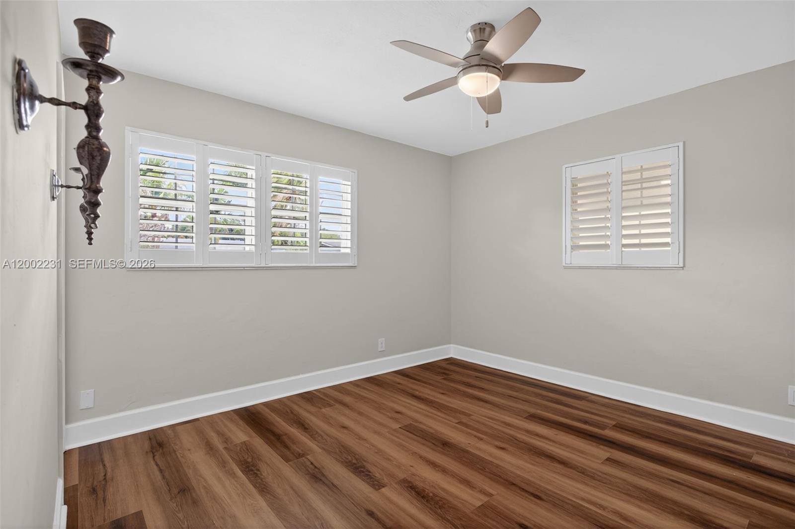 MEADOWBROOK - Residential