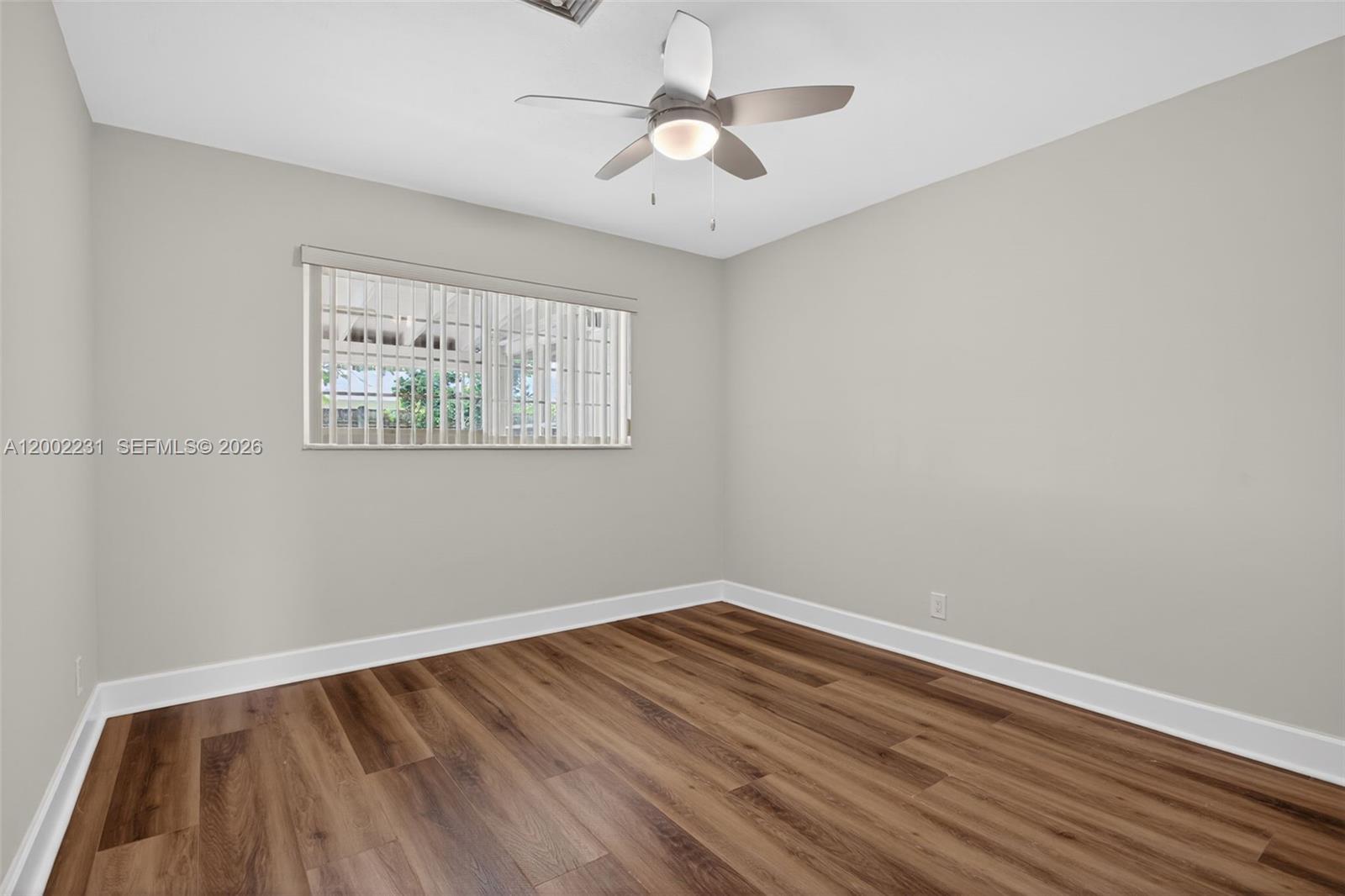 MEADOWBROOK - Residential