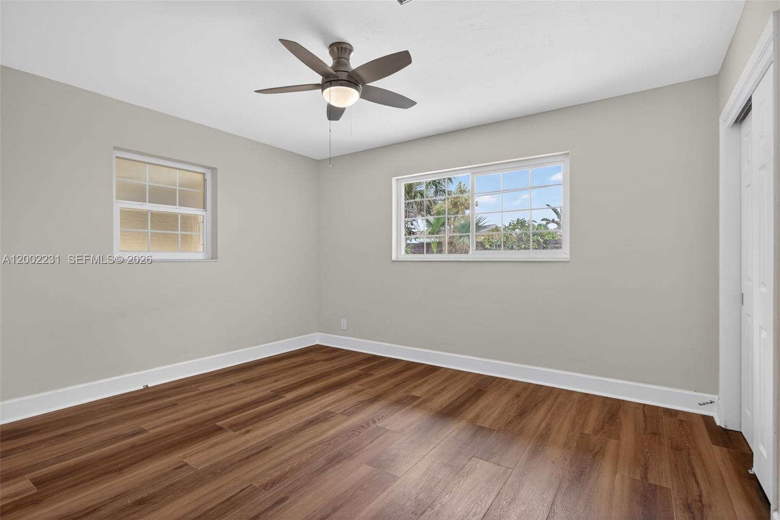 MEADOWBROOK - Residential