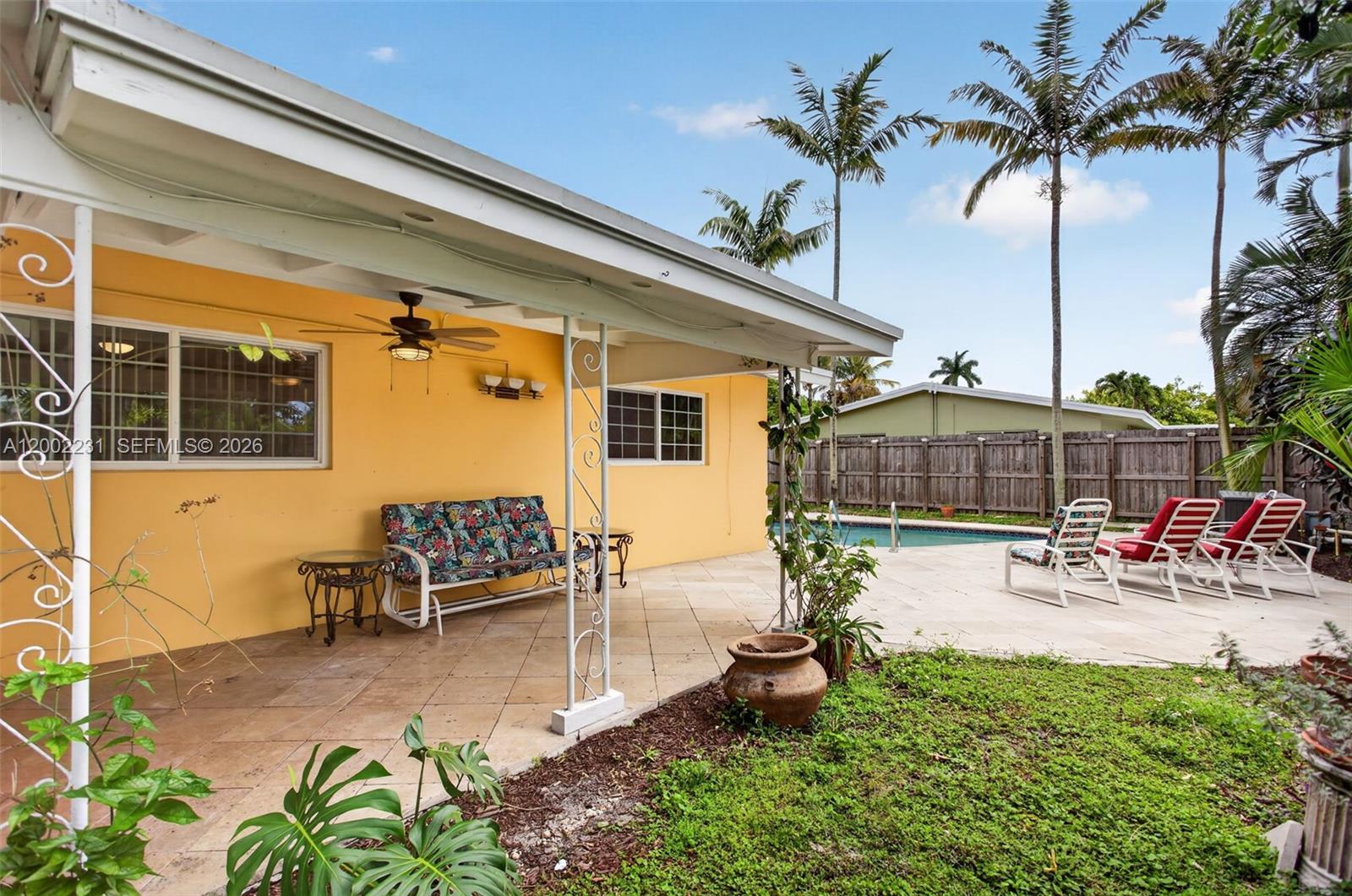 MEADOWBROOK - Residential