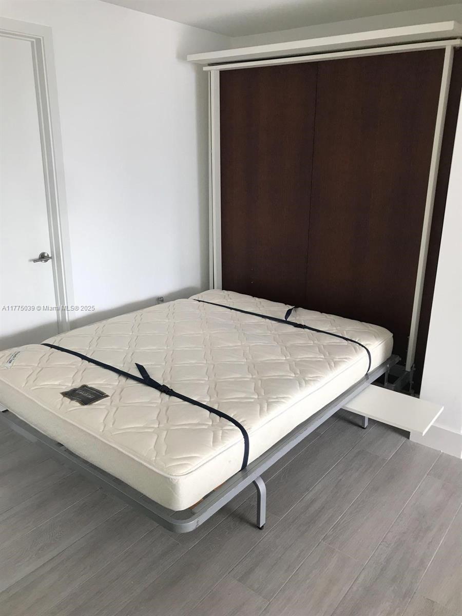 BISCAYNE BEACH CONDO - Residential Lease