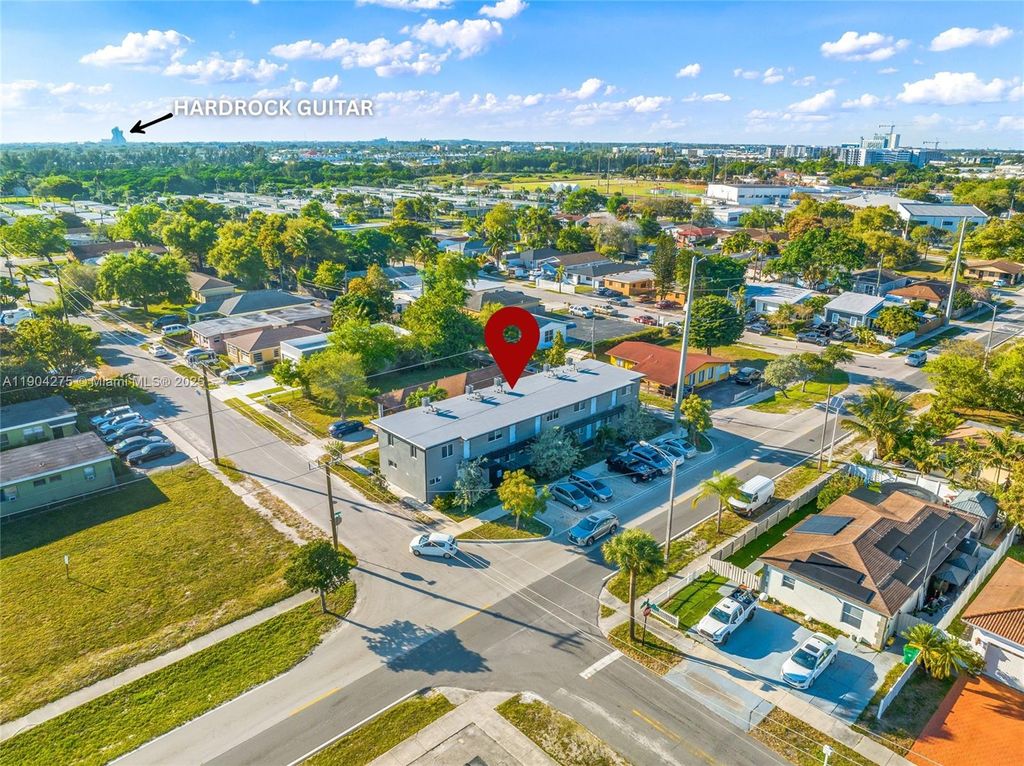 Photo of 2201 Greene St, Hollywood, FL 33020 (MLS # A11904275)