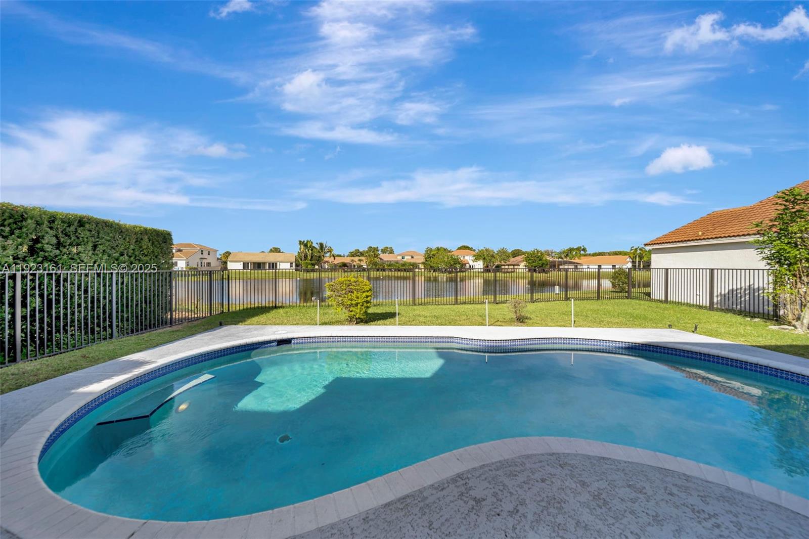 SECTOR 4 - Residential