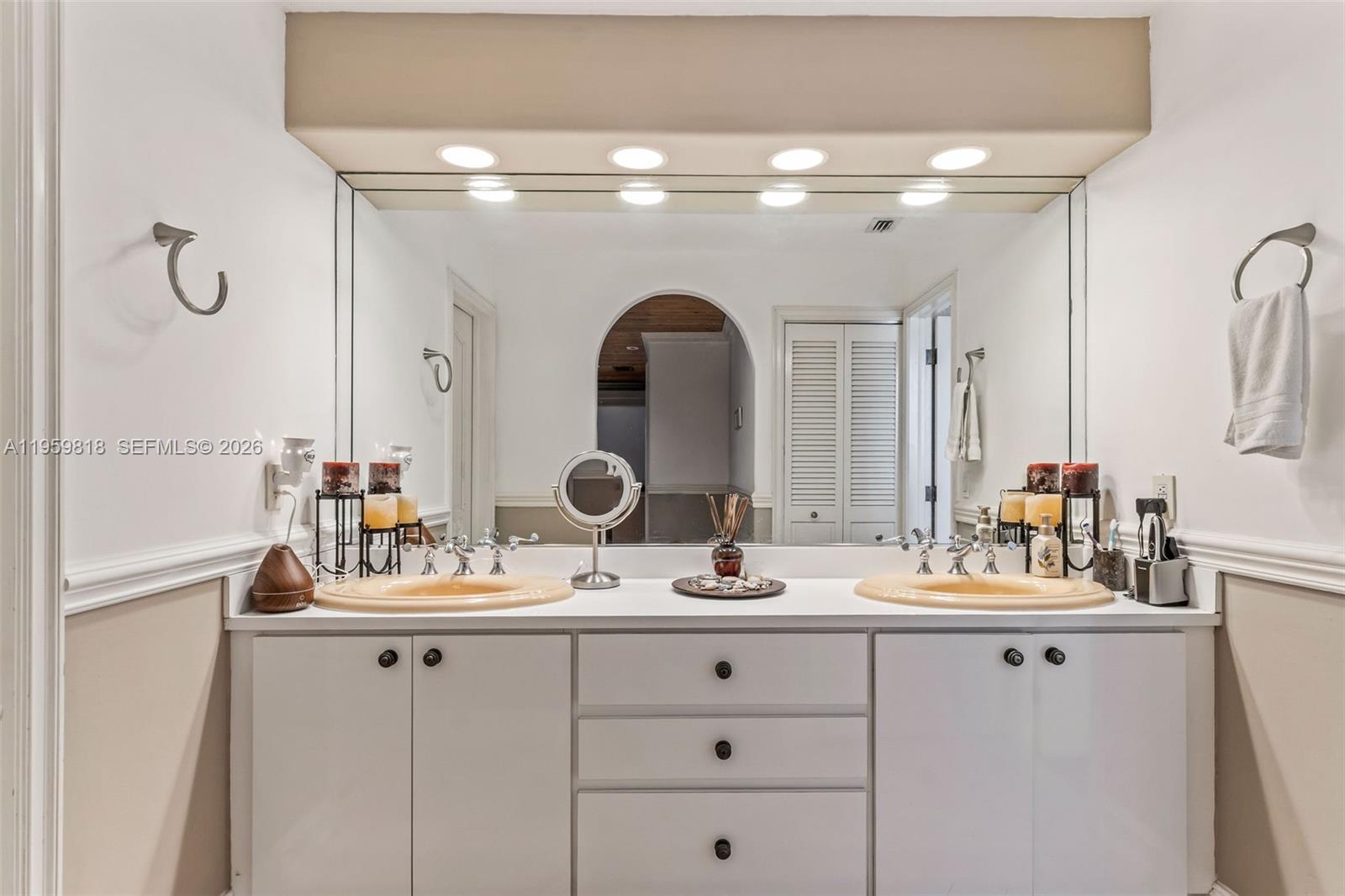 COUNTRY WALK SEC 3 - Residential