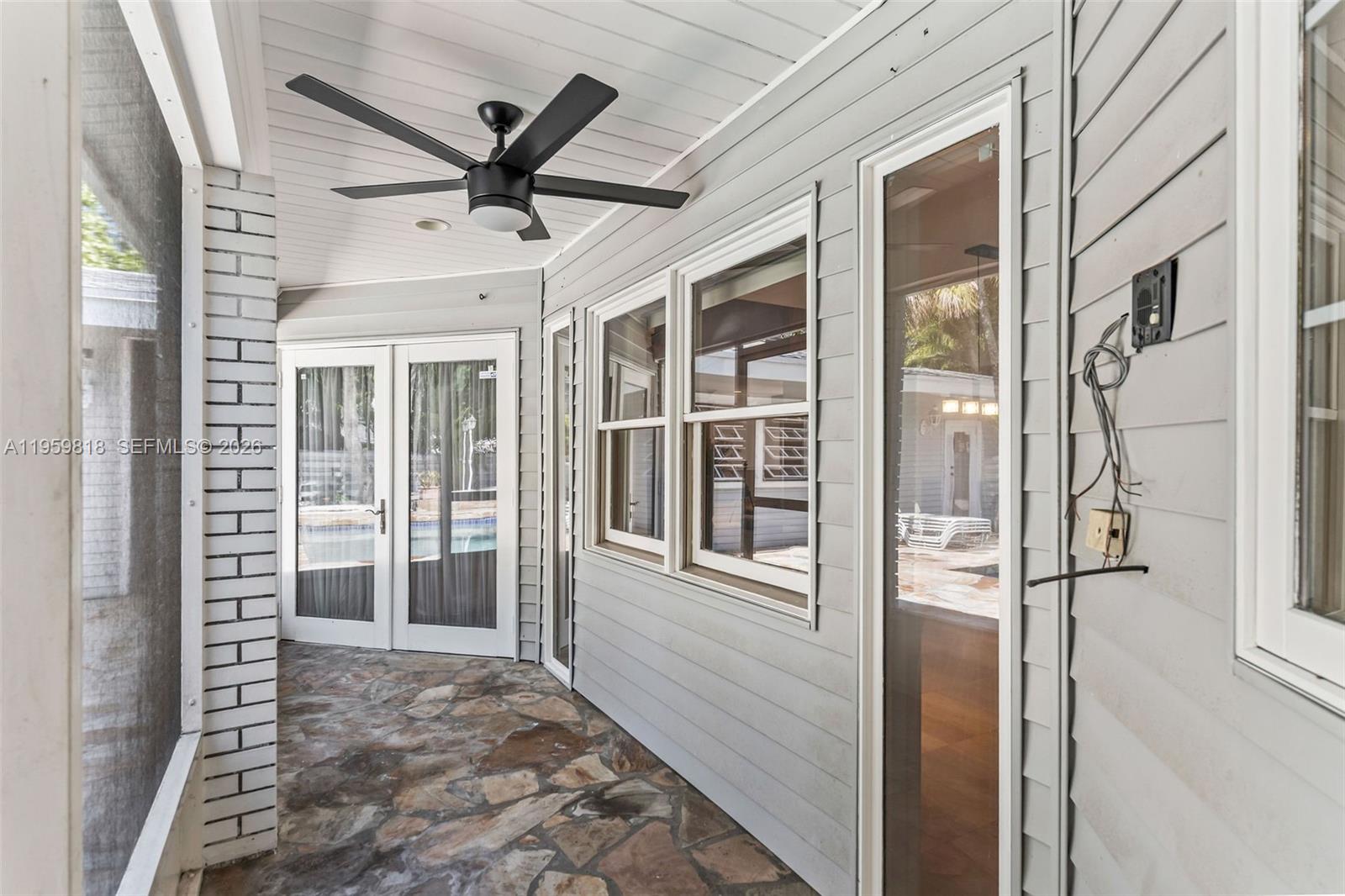 COUNTRY WALK SEC 3 - Residential