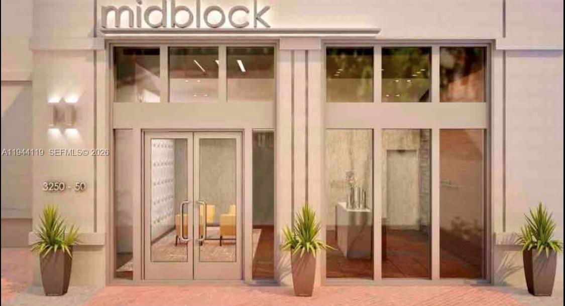 MIDBLOCK MIAMI CONDO - Residential