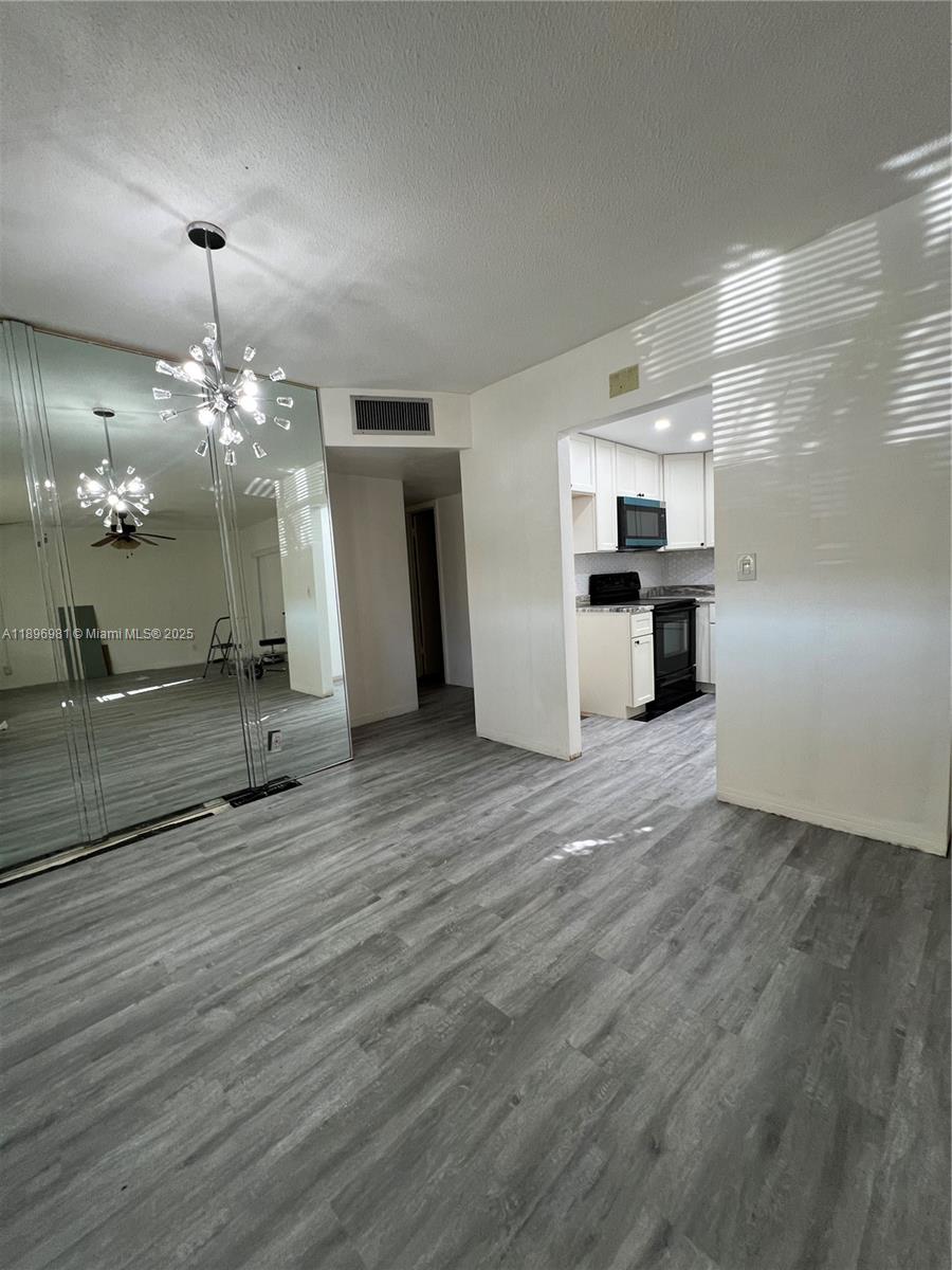 EDGEWOOD GREENS CONDO - Residential Lease