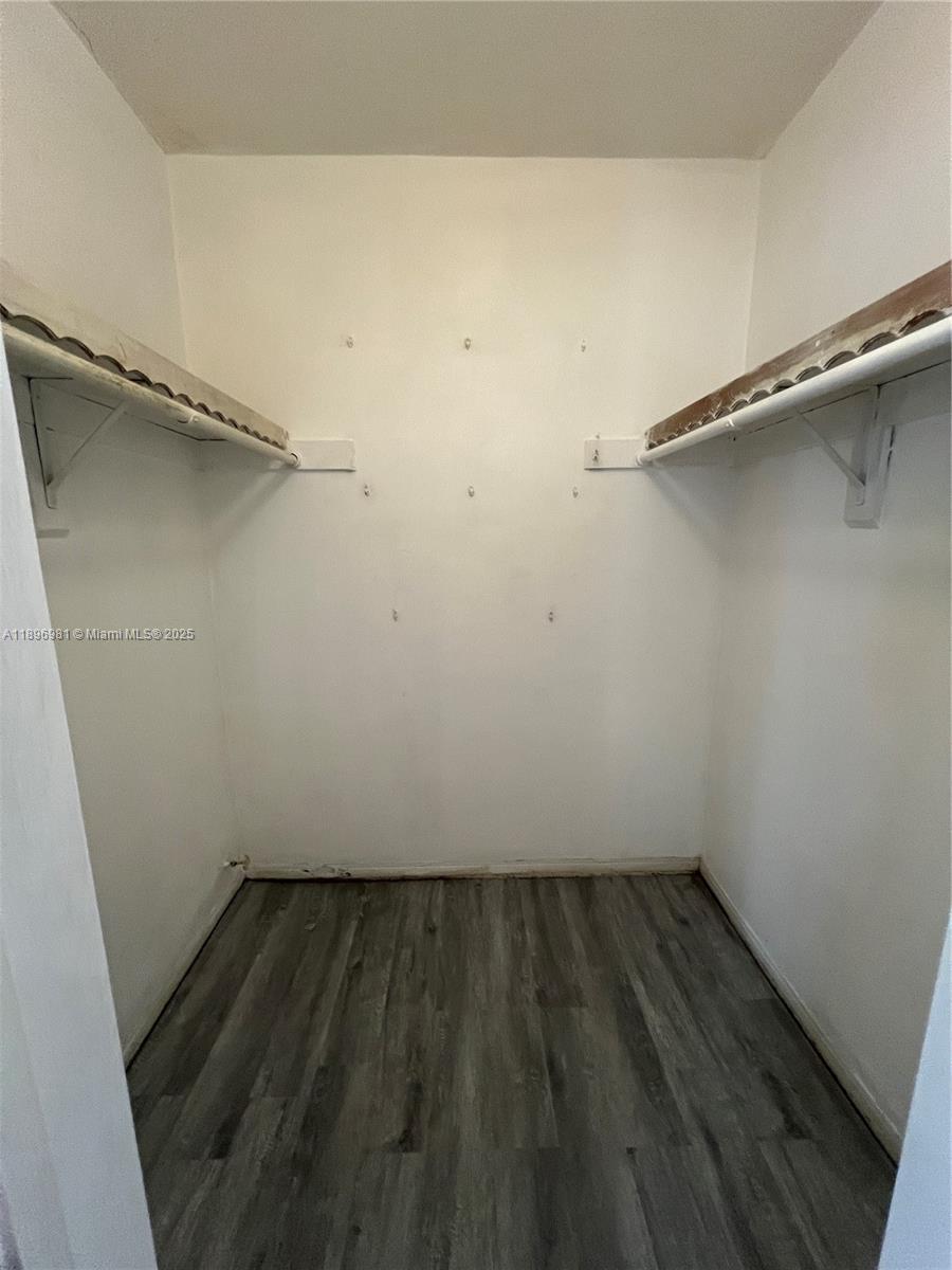 EDGEWOOD GREENS CONDO - Residential Lease