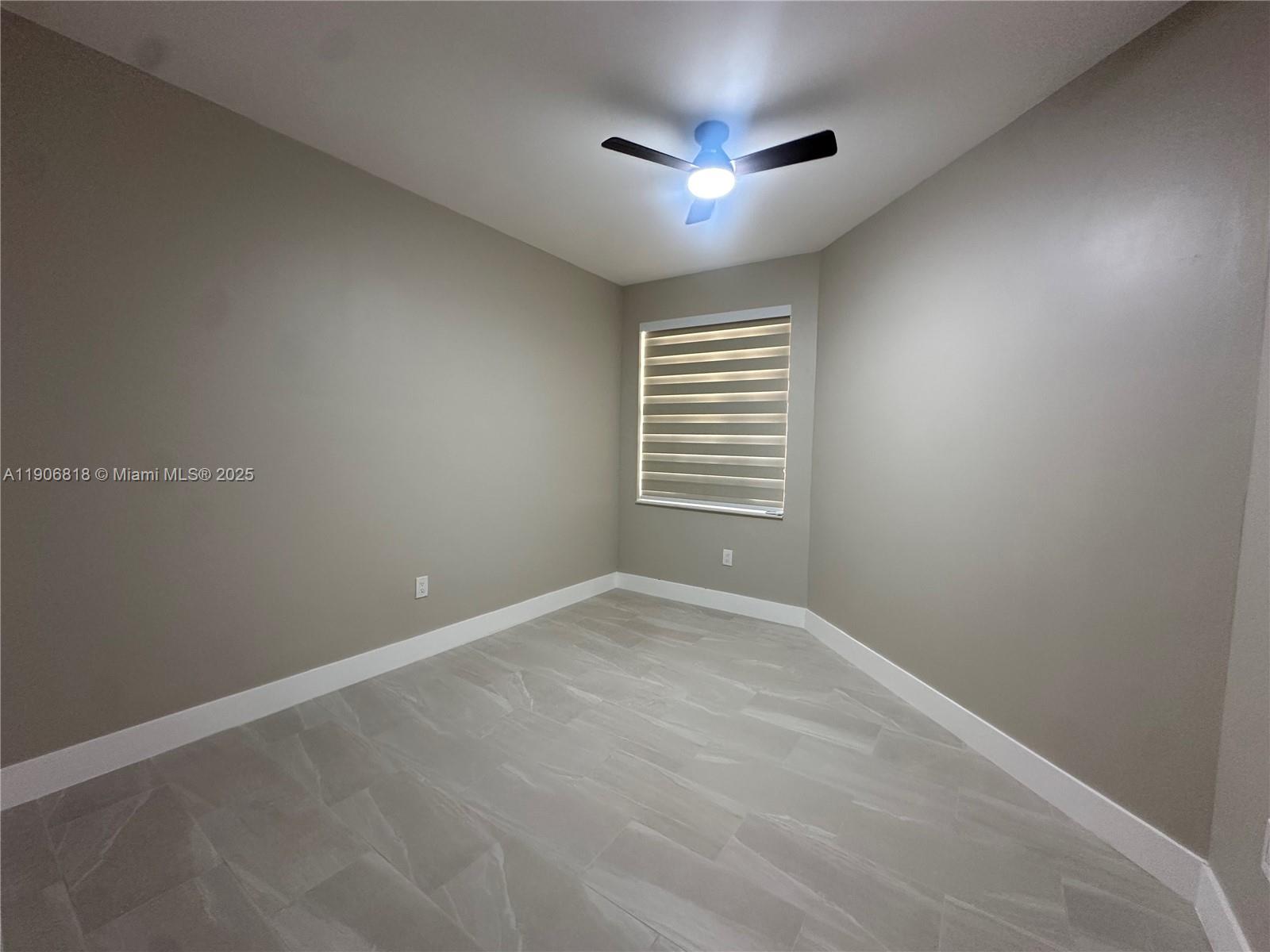REGATTA POINTE CONDO NO E - Residential Lease